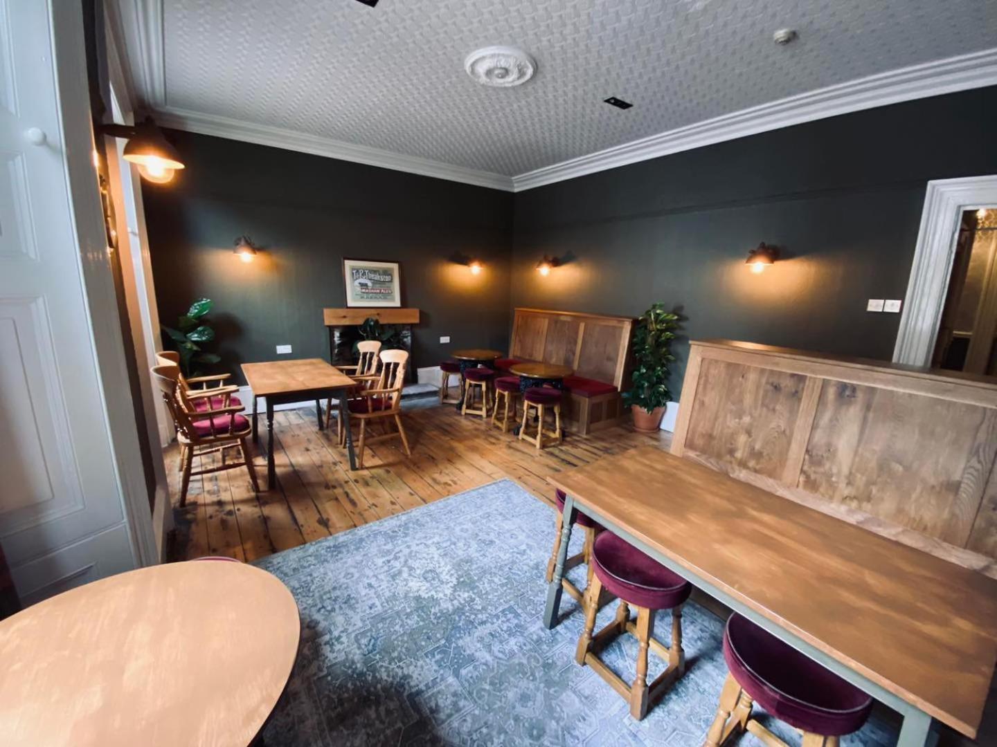 Middle House Hotel Askrigg Exterior photo